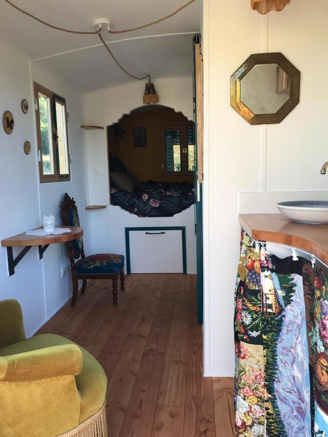 La Chambre D'Apolline Grambois Exteriér fotografie