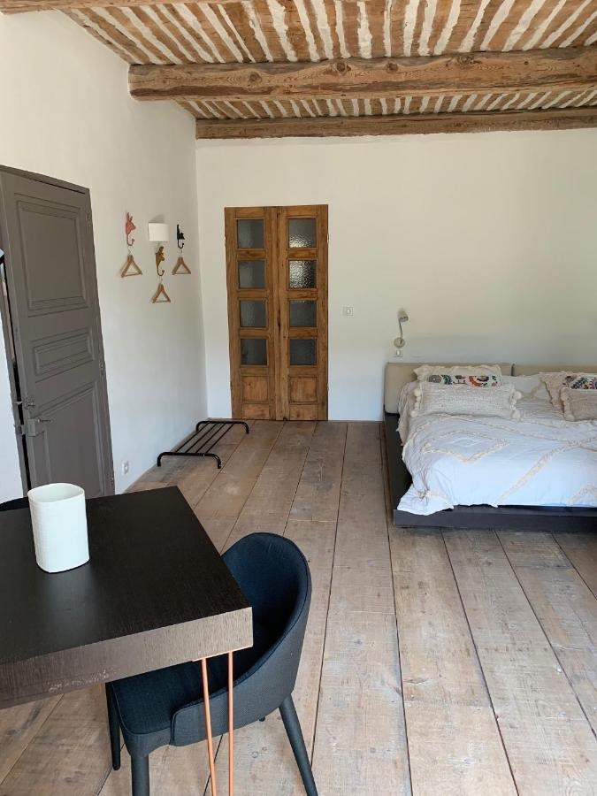 La Chambre D'Apolline Grambois Exteriér fotografie